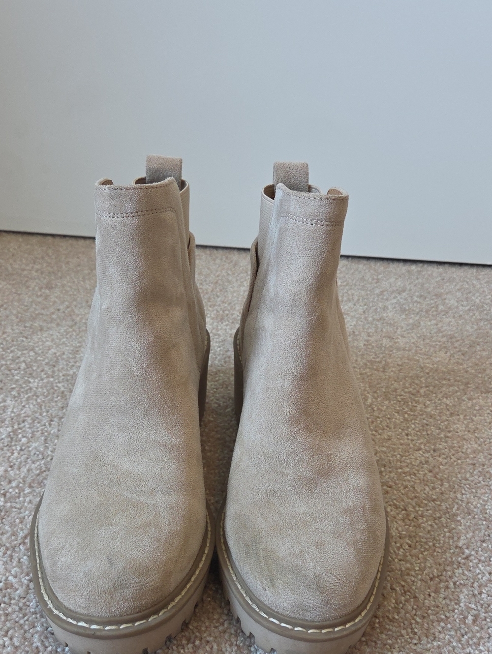 Dolce Vita Beige Suede Chelsea Lug Ankle Boots - Picture 3 of 11